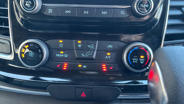 Ford Tourneo Custom Transit Custom Tourneo L2 Diesel Fwd 2.0 EcoBlue 185ps L/R 8 Seat Titanium X Auto